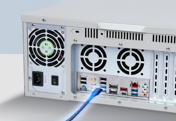 4U工業電腦端口.png